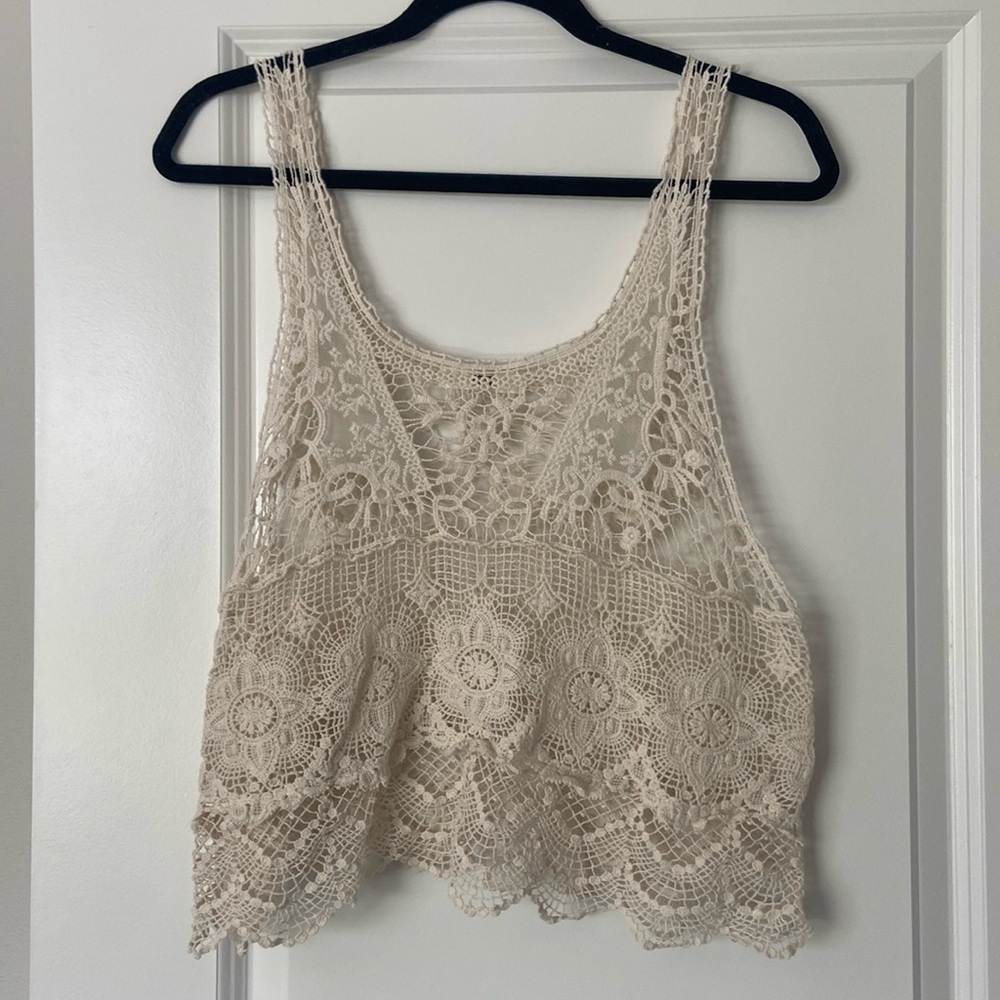 Issi crochet top